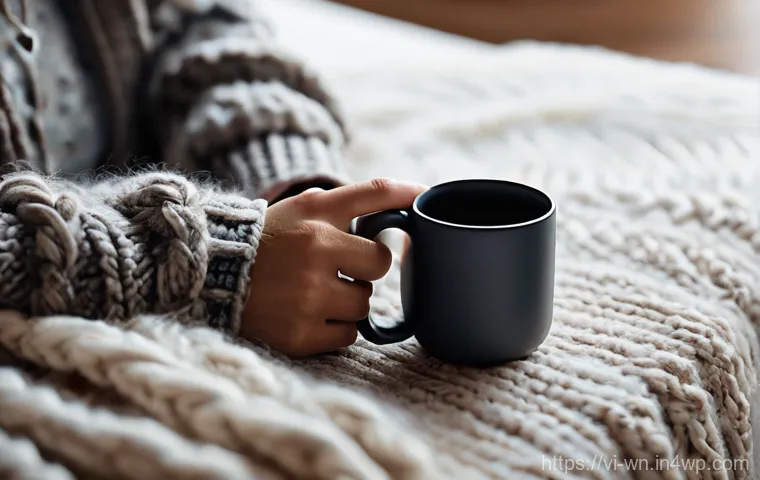 촉각적 요소가 브랜드 충성도에 미치는 영향 - A close-up shot of elegant hands, with well-manicured nails, gently caressing a piece of luxurious, ...